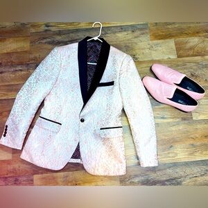 Elegant Pink and Black Men's Blazer